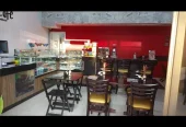 Cafeteria & Pratos em Prédio Comercial