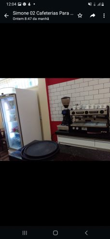 Cafeteria & Pratos em Prédio Comercial