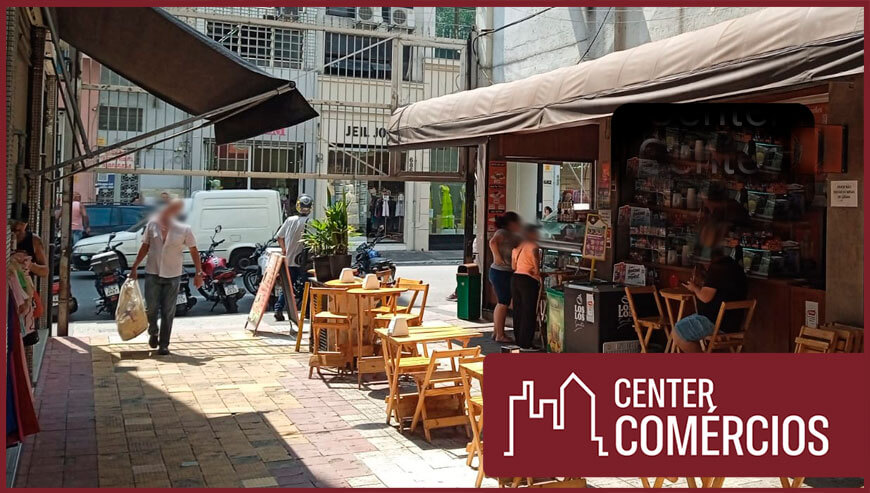 CAFETERIA SEM BANDEIRA DE ESQUINA