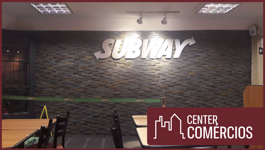 FRANQUIA SUBWAY PROXIMA DE METRO