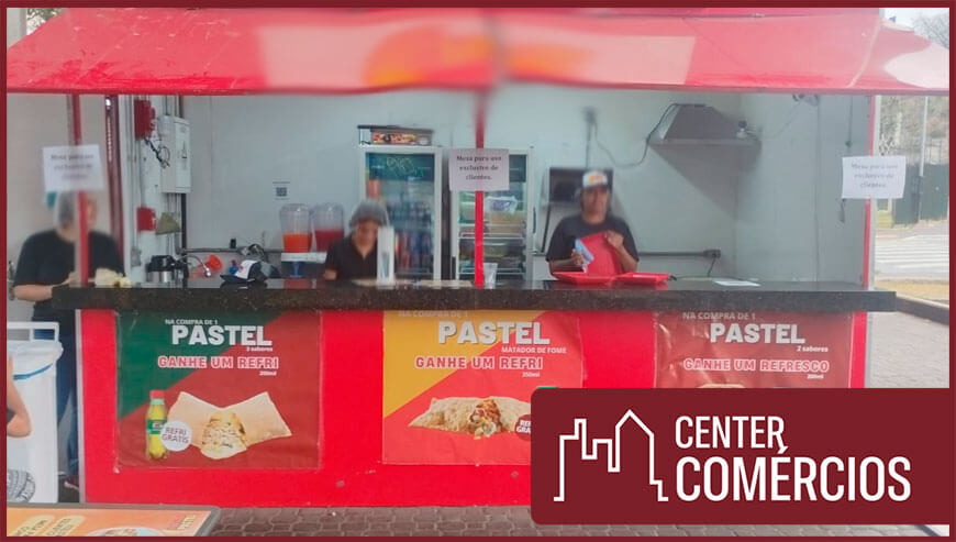 QUIOSQUE DE PASTEL EM TERMINAL DE METRO