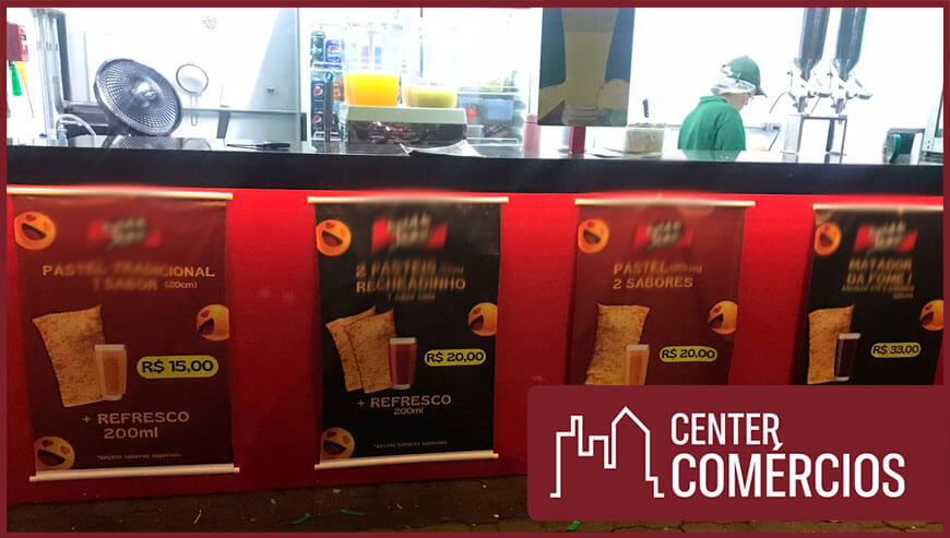 QUIOSQUE DE PASTEL EM TERMINAL DE METRO